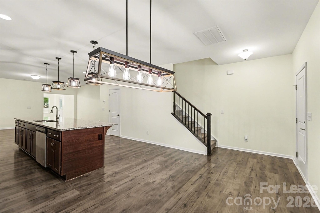 3024 Pinehills Way - Photo 7