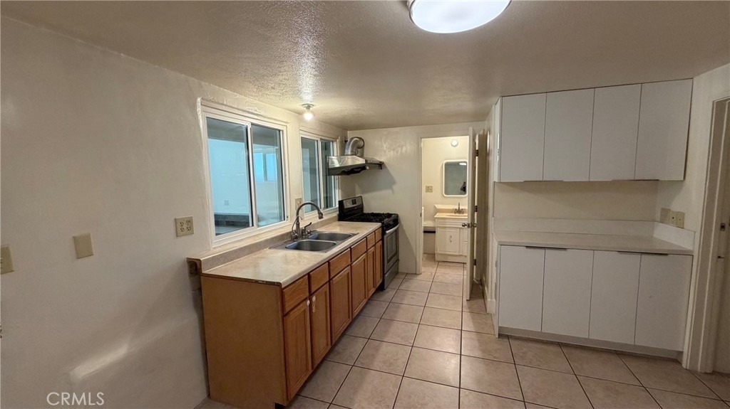 8169 Blewett - Photo 6