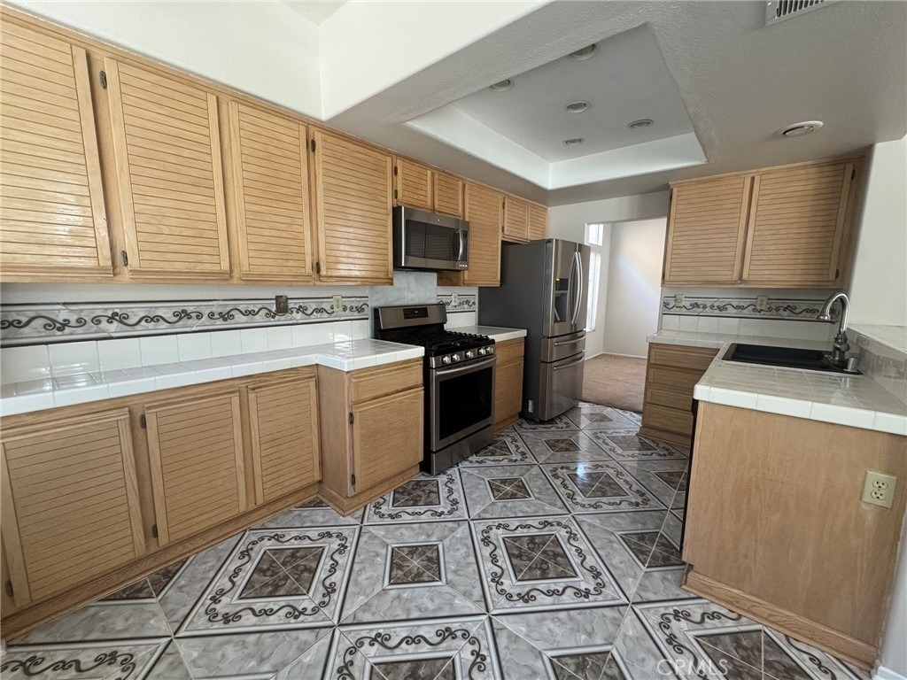2121 Sun Ridge - Photo 6