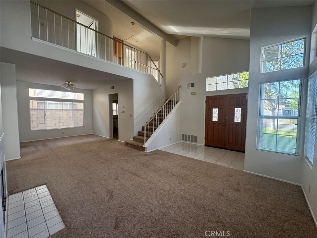 2121 Sun Ridge - Photo 2