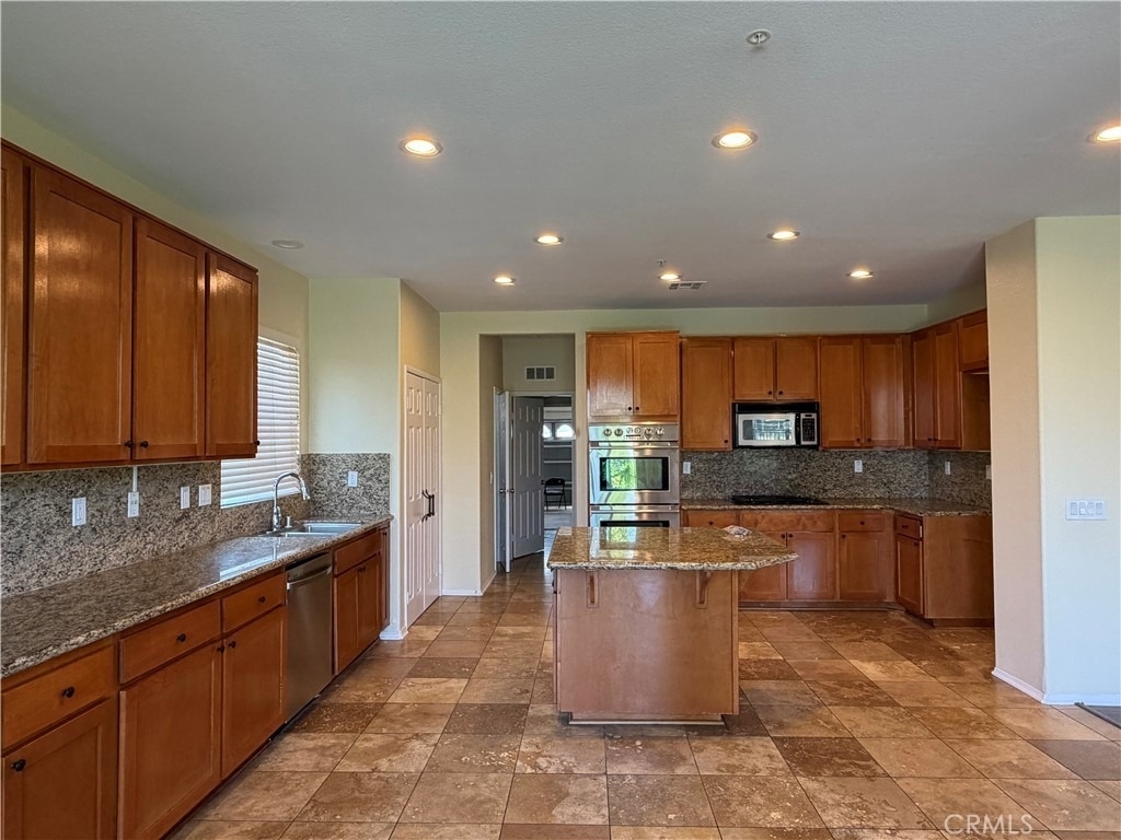 6045 Medinah - Photo 11
