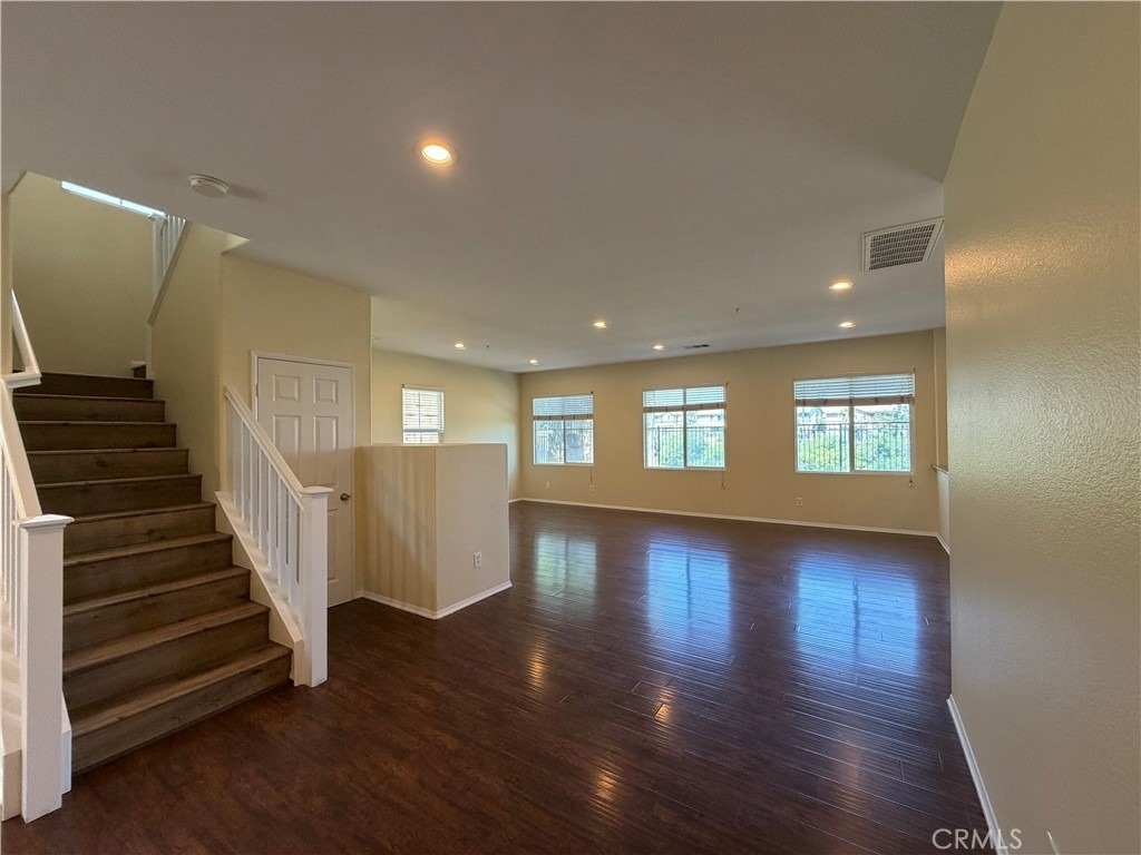 6045 Medinah - Photo 5