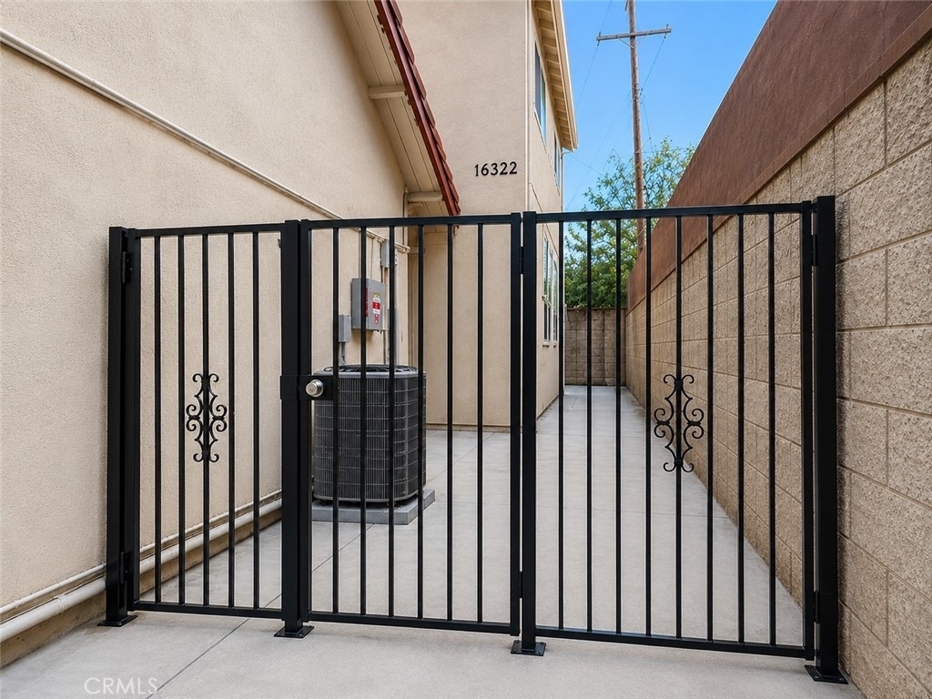 16322 Paseo De Rocha Drive - Photo 1