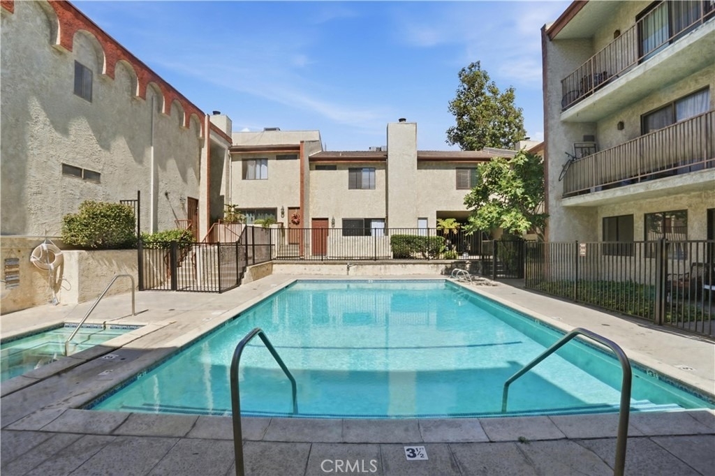 9960 Owensmouth - Photo 26