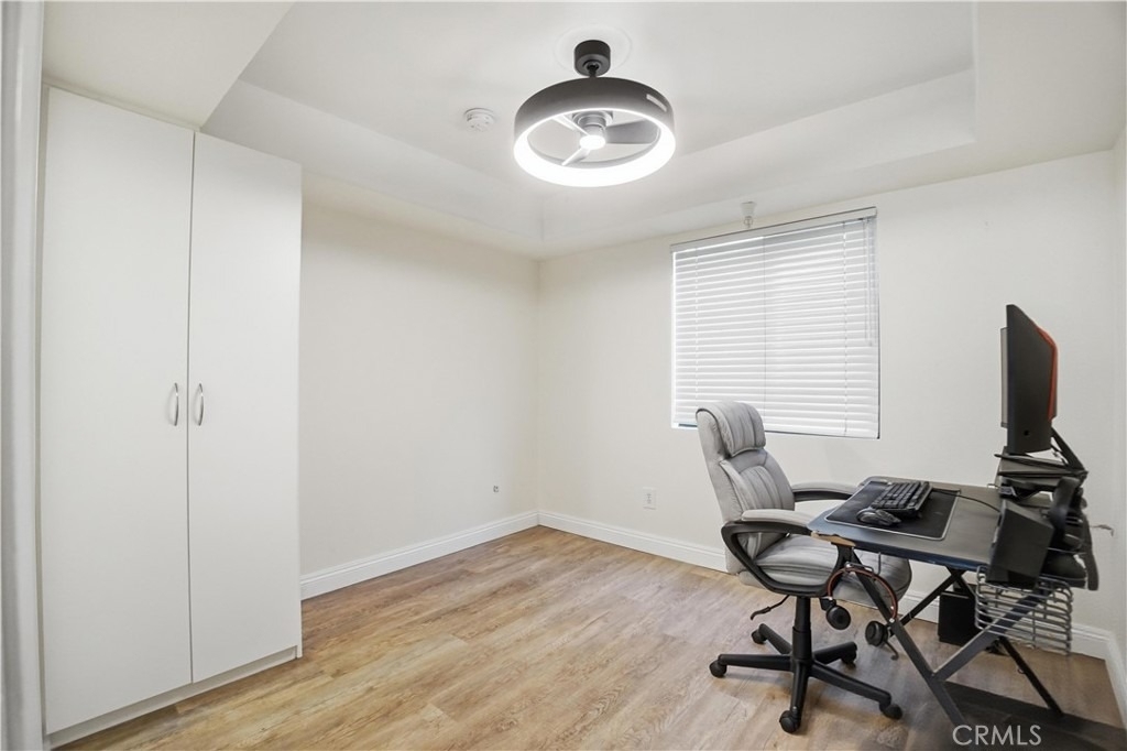 9960 Owensmouth - Photo 22