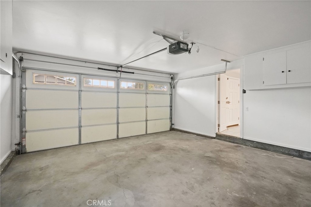 6215 Hesperia Avenue - Photo 27