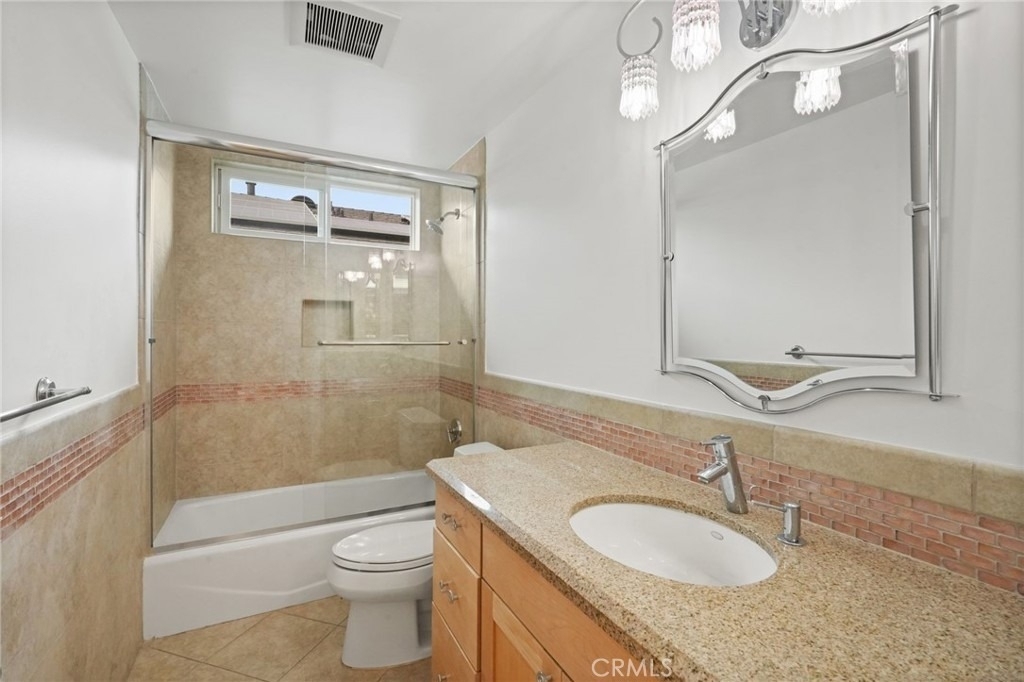 6215 Hesperia Avenue - Photo 18