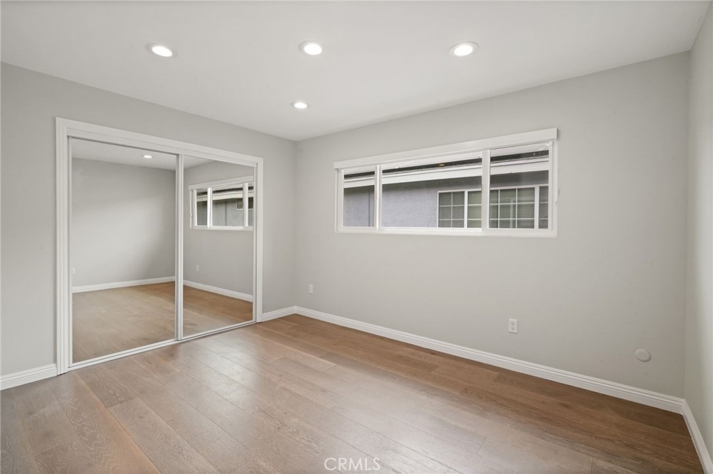 6215 Hesperia Avenue - Photo 16