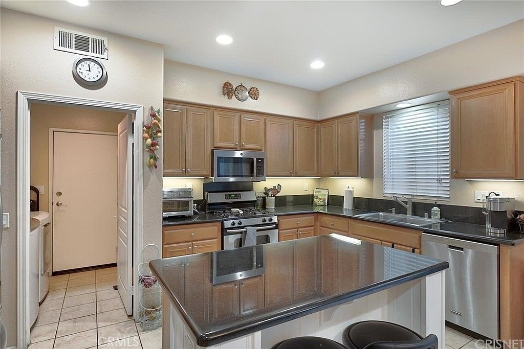 24032 Cottage Circle Drive - Photo 6