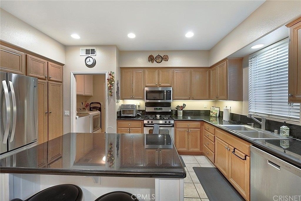 24032 Cottage Circle Drive - Photo 7