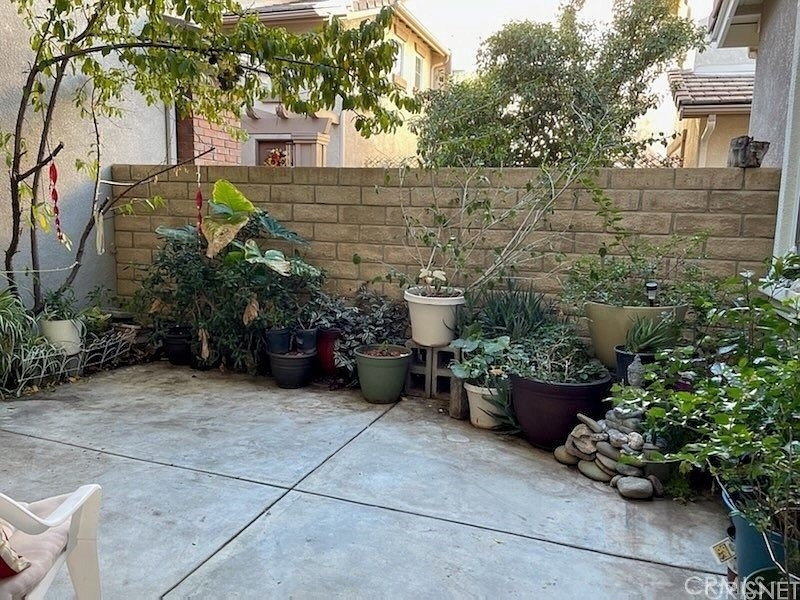 24032 Cottage Circle Drive - Photo 18