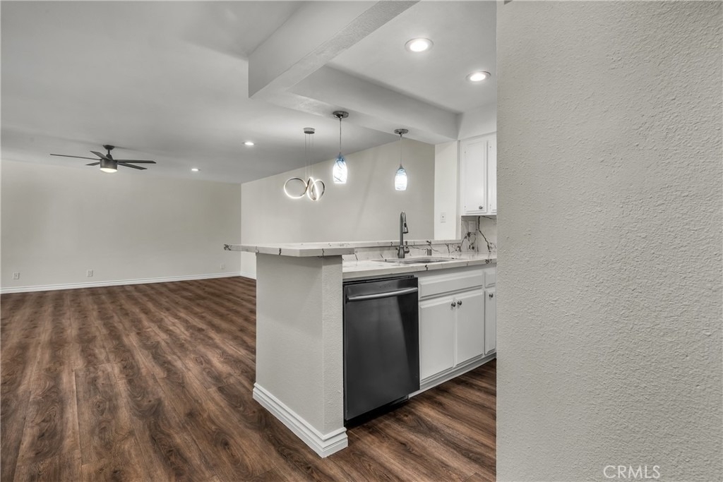 16866 Kingsbury - Photo 18