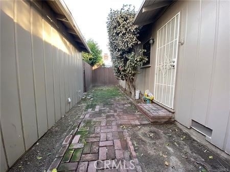 4845 1/2 Agnes Avenue - Photo 14