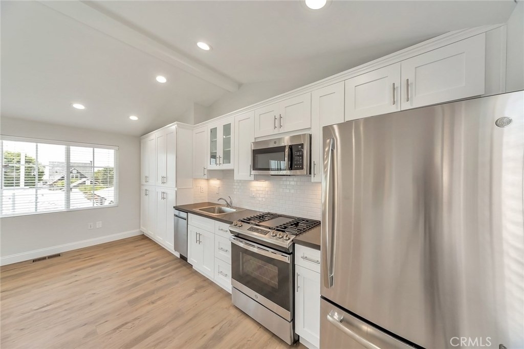 1928 Monterey Boulevard - Photo 11