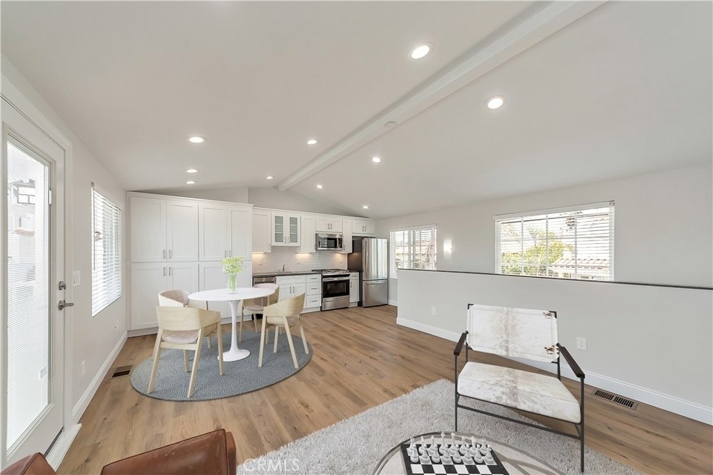 1928 Monterey Boulevard - Photo 4