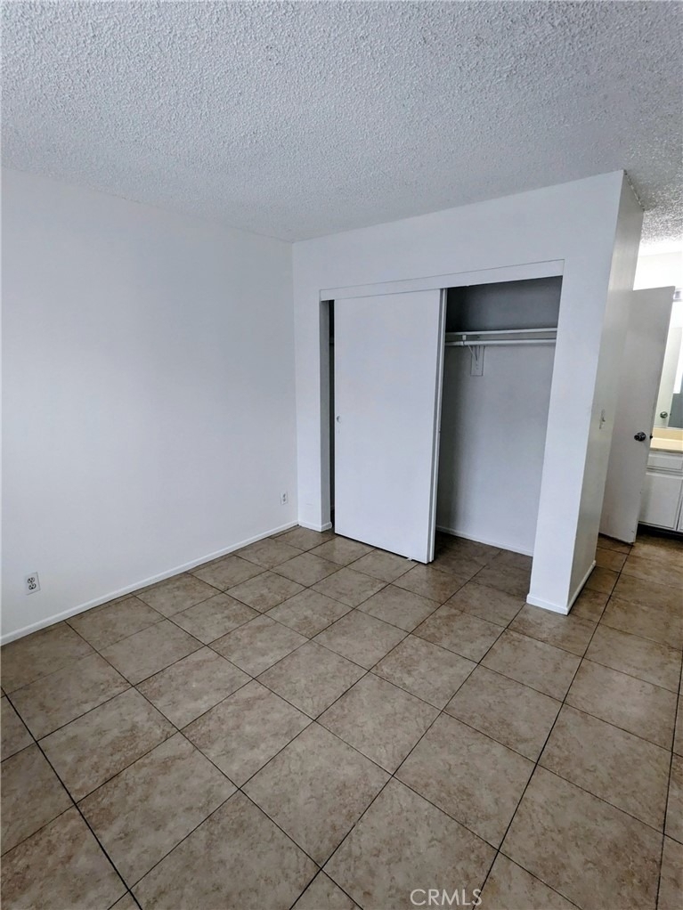 1620 W 209th Street - Photo 4