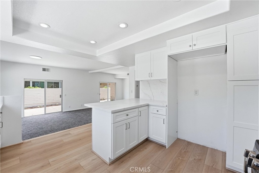 845 Woodcrest - Photo 9