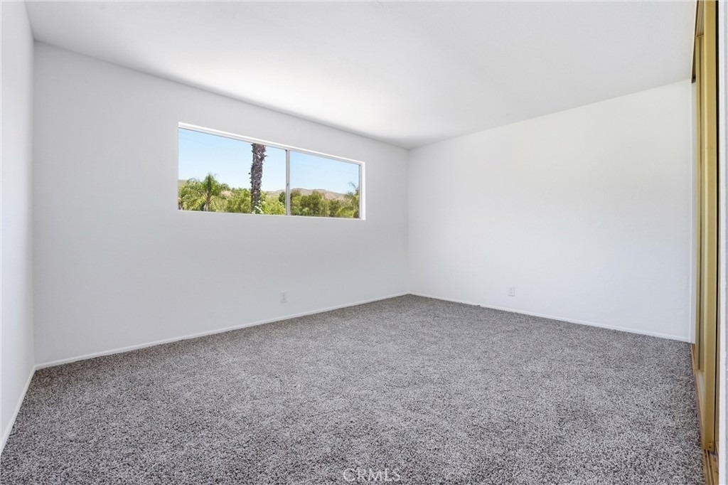 845 Woodcrest - Photo 16