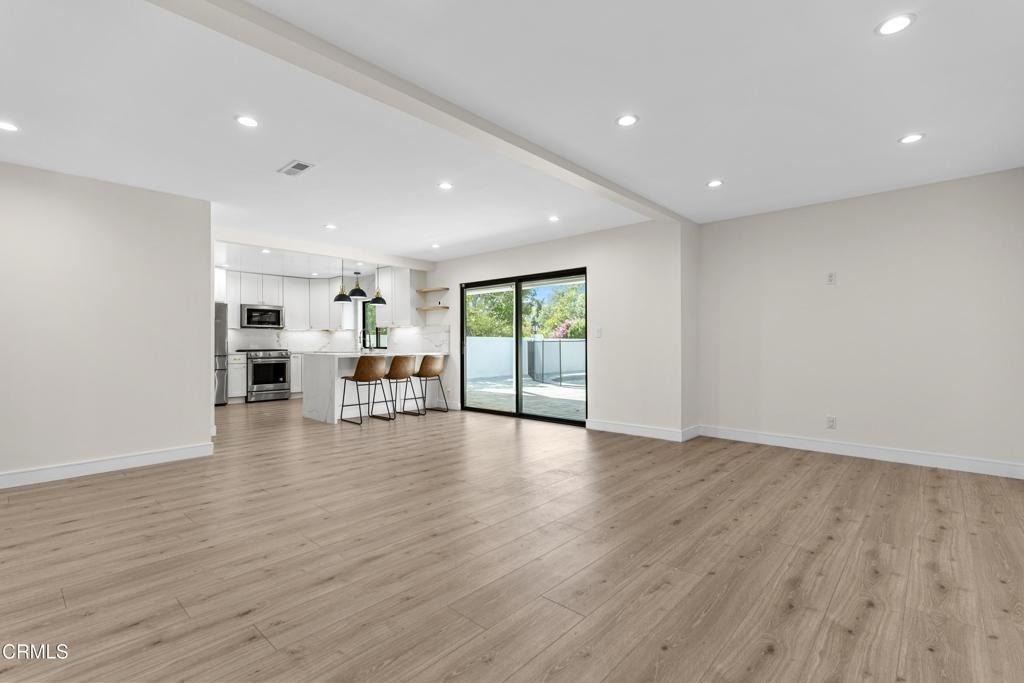 9321 Belvoir Avenue - Photo 4