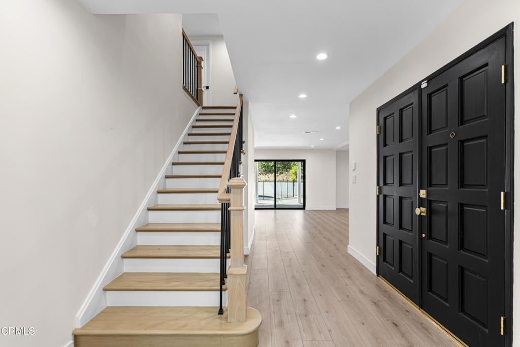 9321 Belvoir Avenue - Photo 3