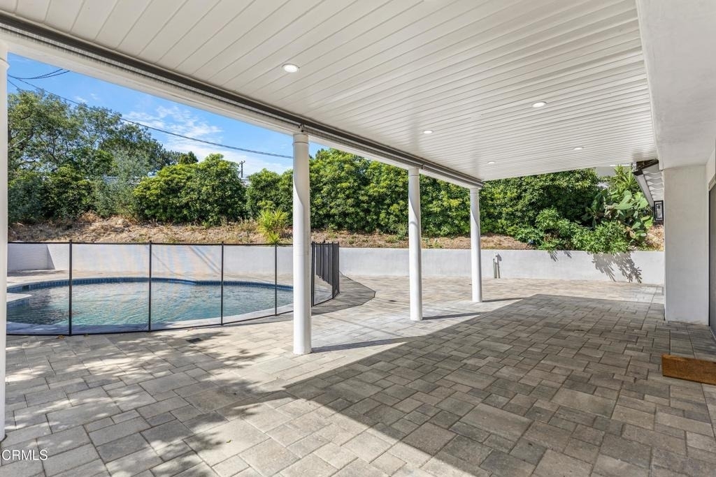9321 Belvoir Avenue - Photo 8