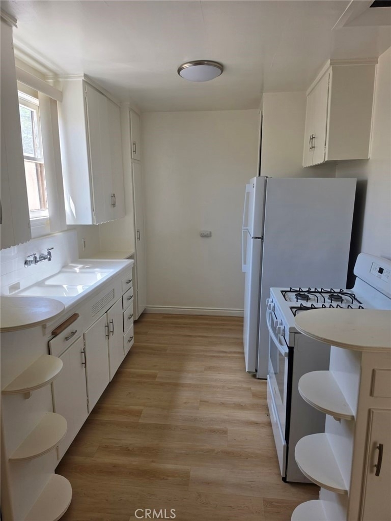 633 Park Avenue - Photo 7