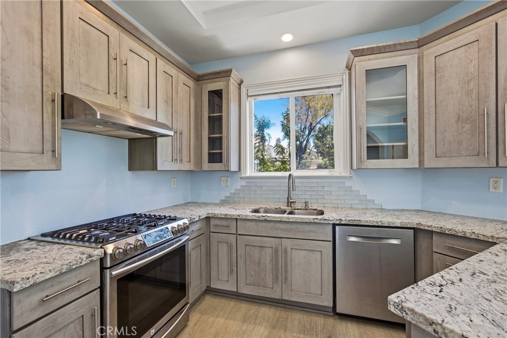 26201 Sunnyglen Avenue - Photo 6