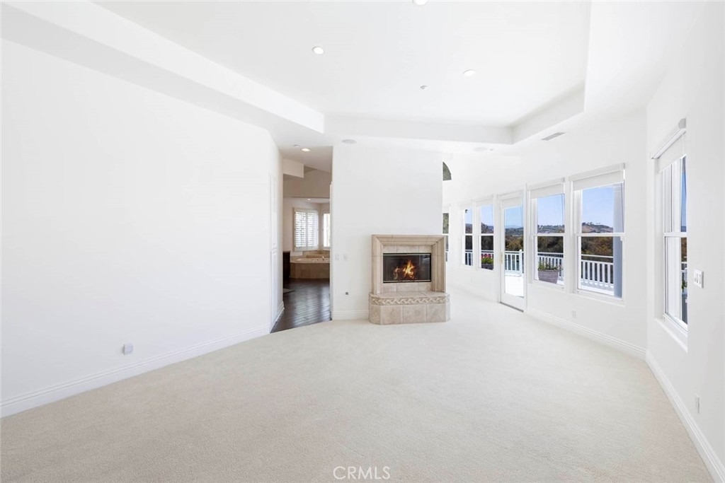 12 San Remo - Photo 24