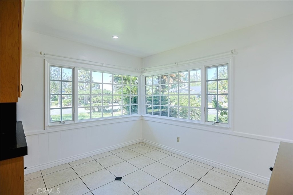 1200 W Rowan - Photo 12