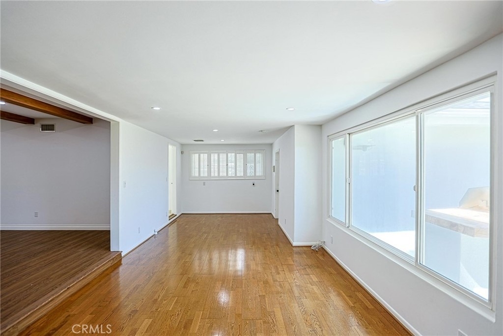 1200 W Rowan - Photo 7