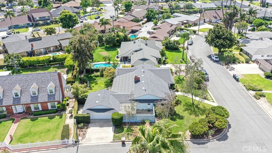 1200 W Rowan - Photo 1