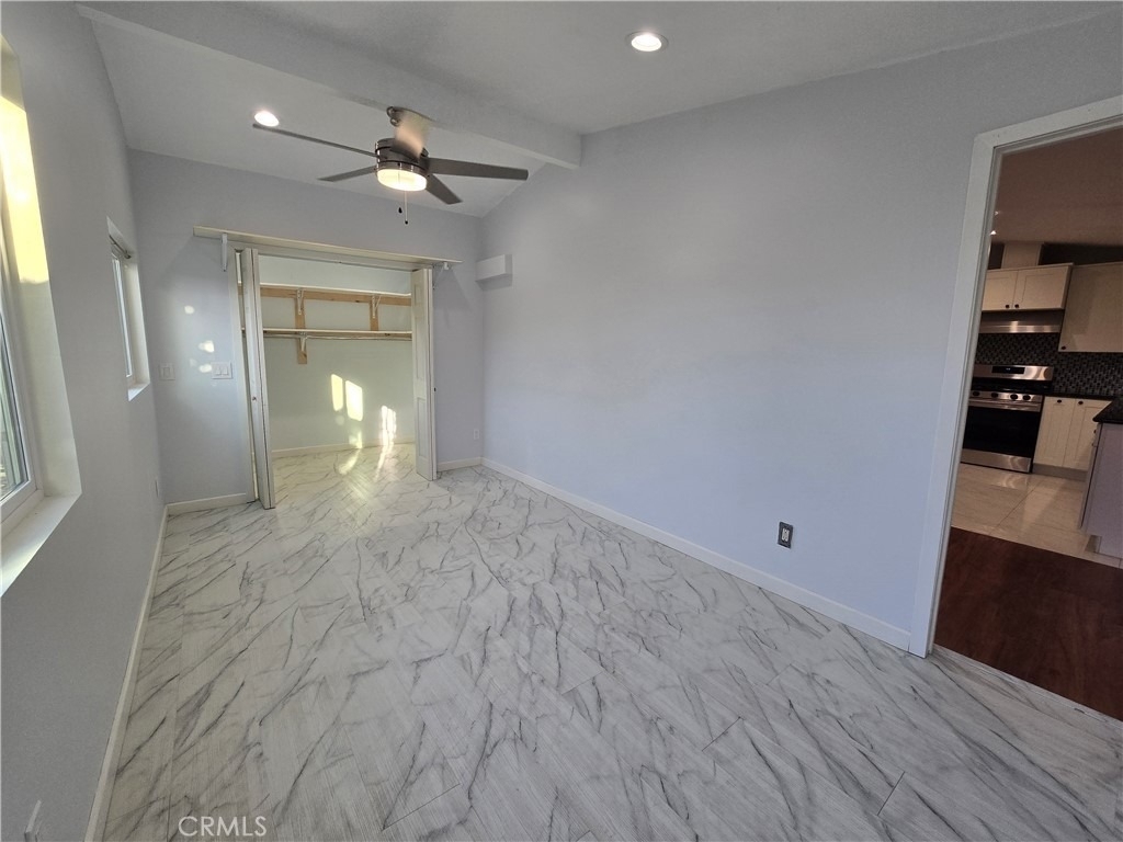 14201 Paul Way - Photo 8