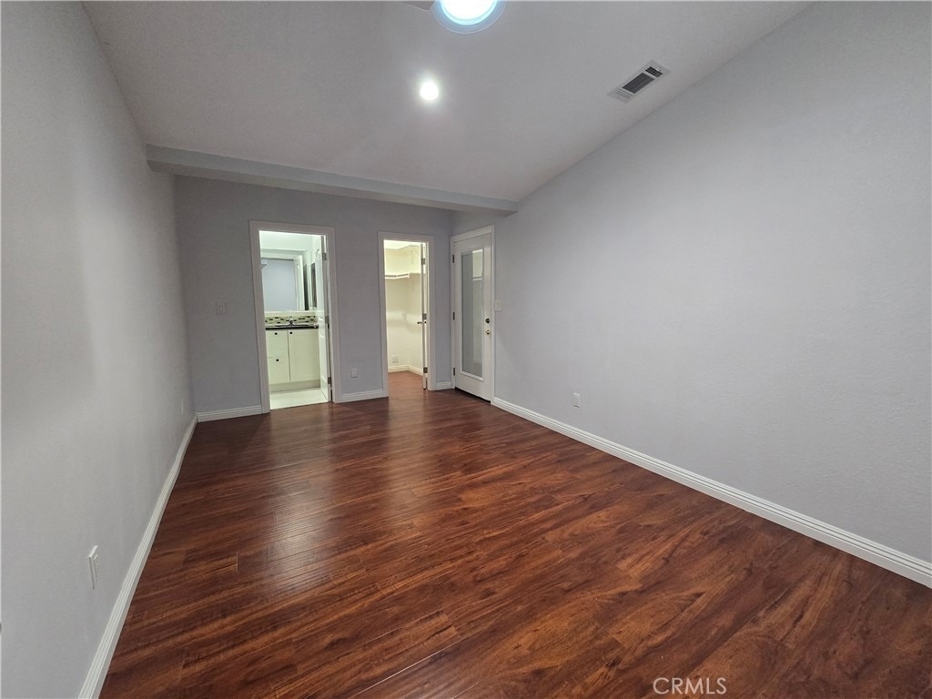 14201 Paul Way - Photo 4
