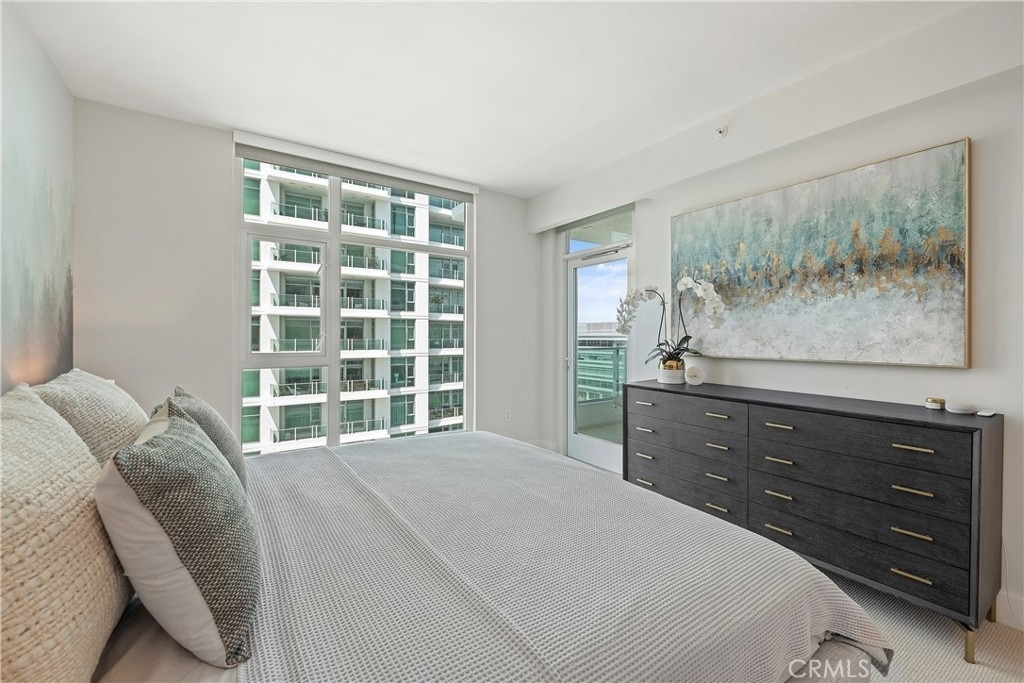 3141 Michelson - Photo 18