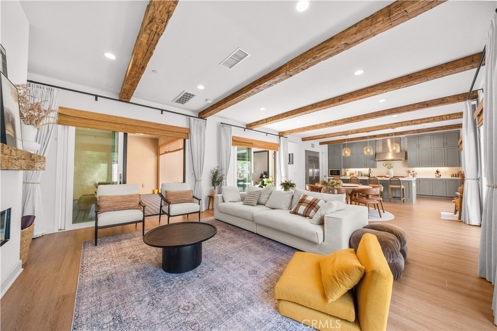 129 Coldwater - Photo 4