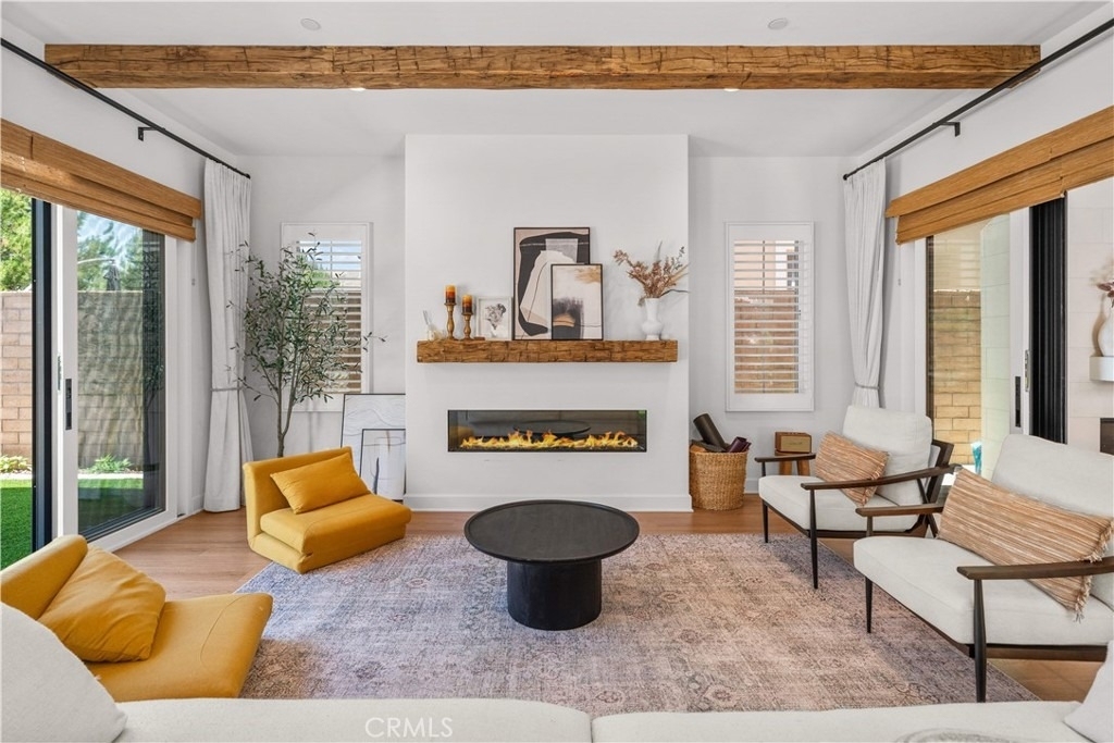 129 Coldwater - Photo 2