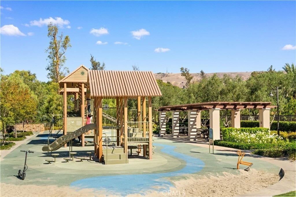 129 Coldwater - Photo 49