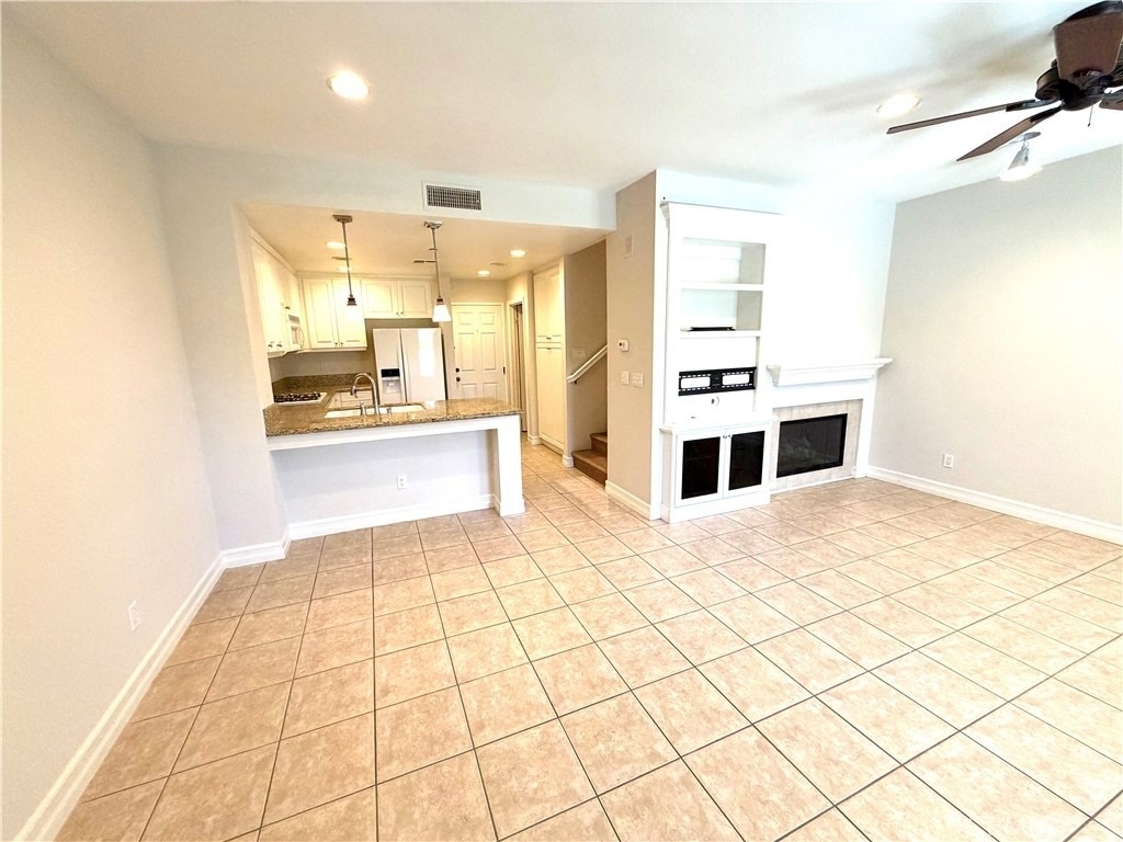 108 Calle Campanero - Photo 3
