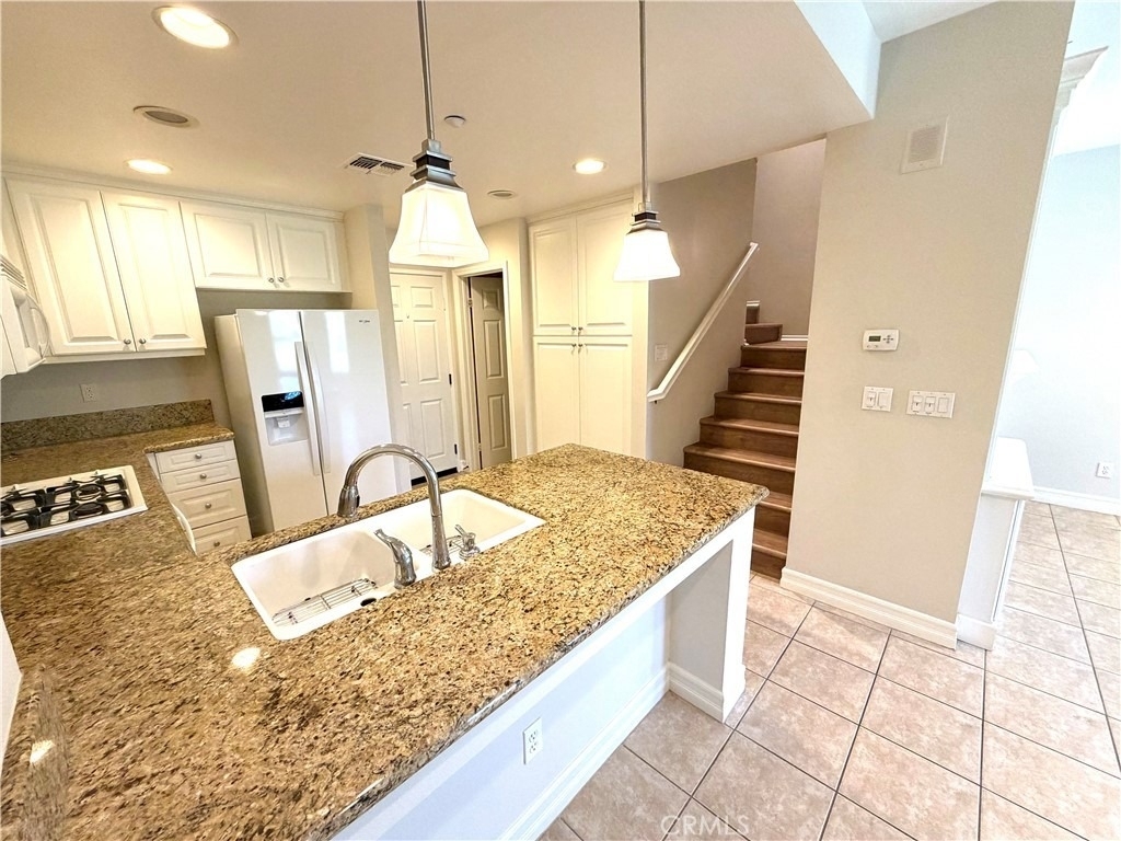 108 Calle Campanero - Photo 4