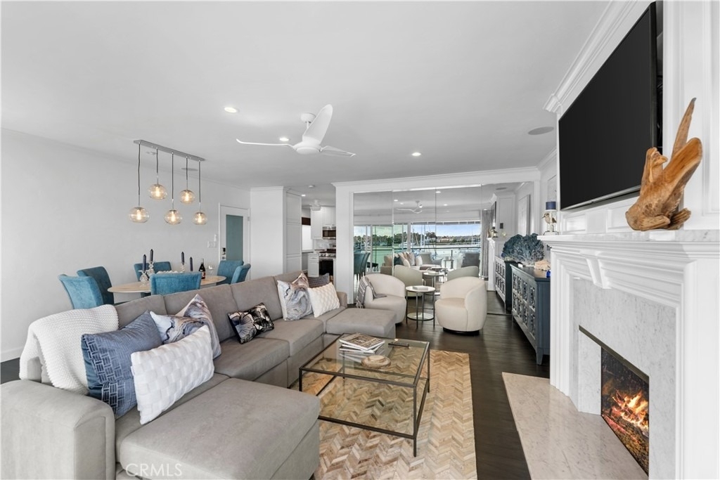 215 E Edgewater - Photo 8