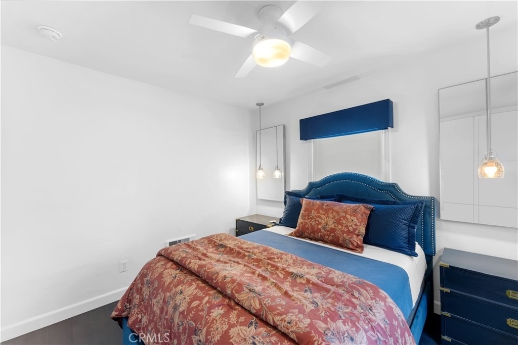 215 E Edgewater - Photo 11