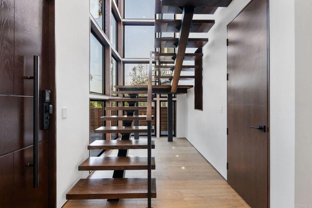 5610 Bellevue Avenue - Photo 13