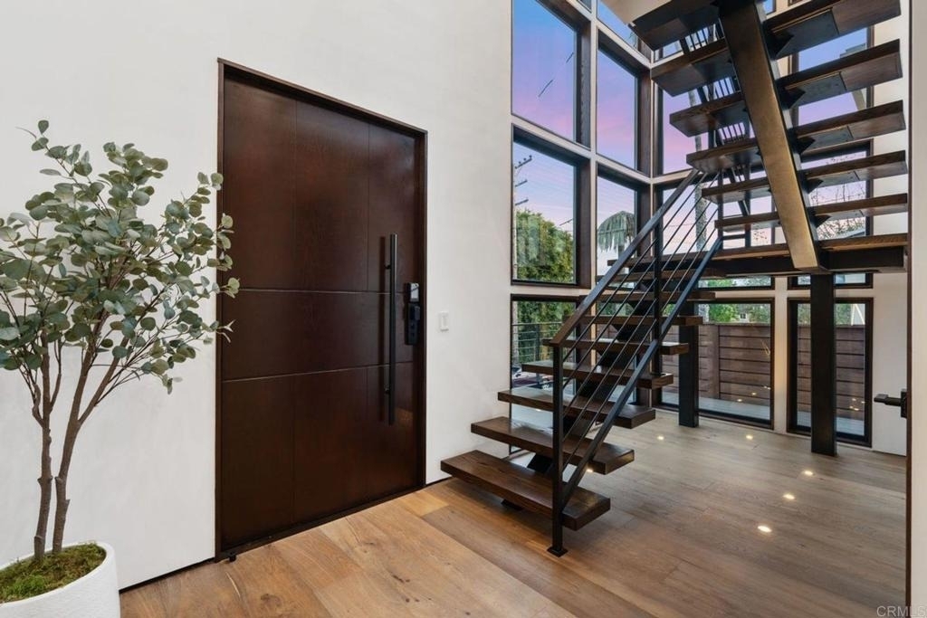 5610 Bellevue Avenue - Photo 4