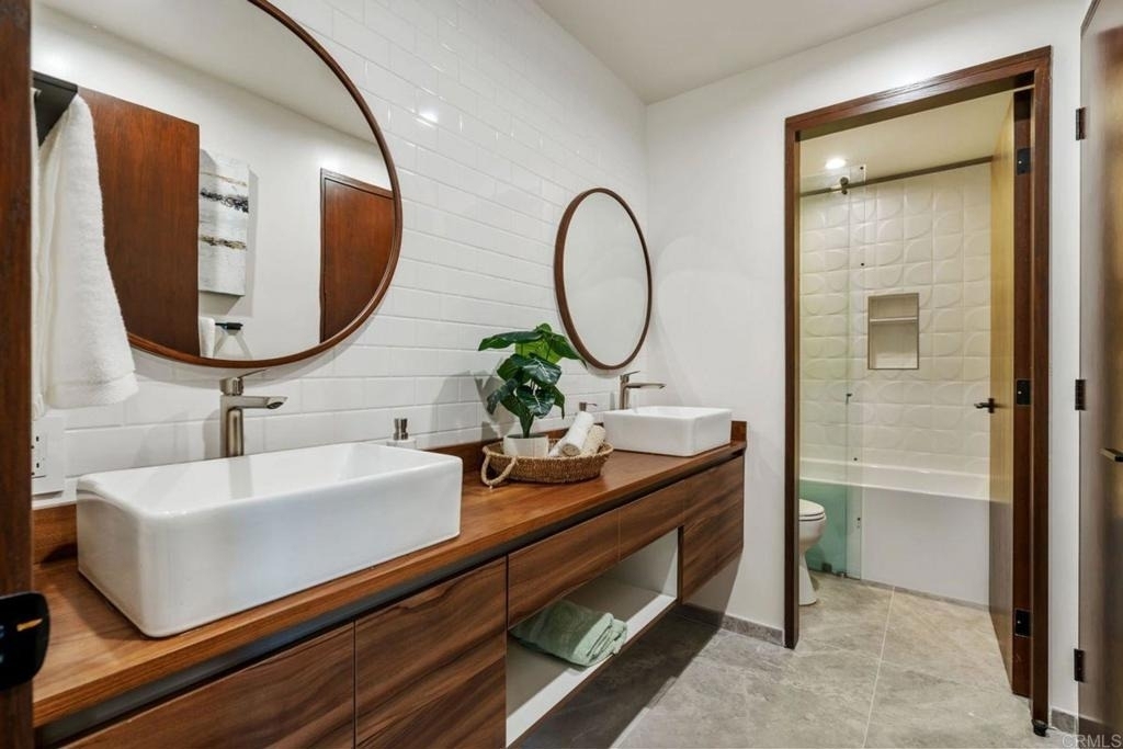 5610 Bellevue Avenue - Photo 25