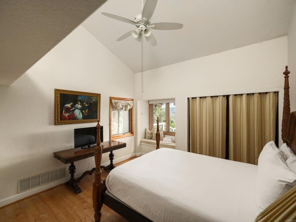 20780 Fortuna Del Norte - Photo 18
