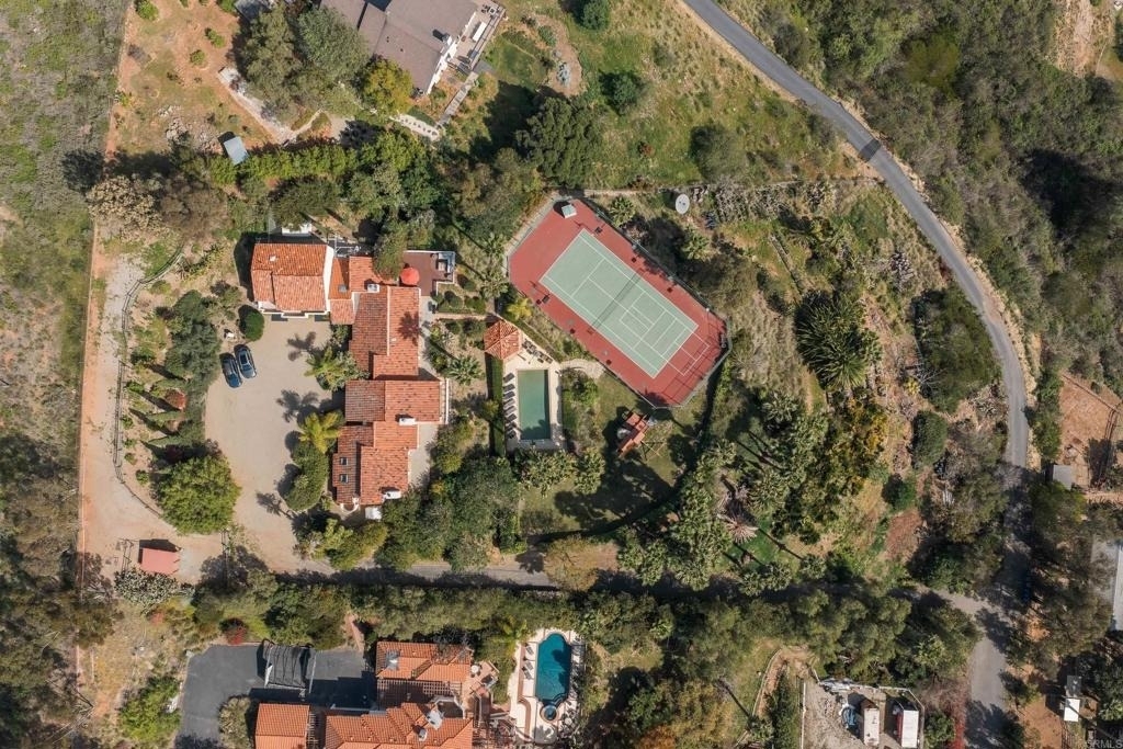 20780 Fortuna Del Norte - Photo 35