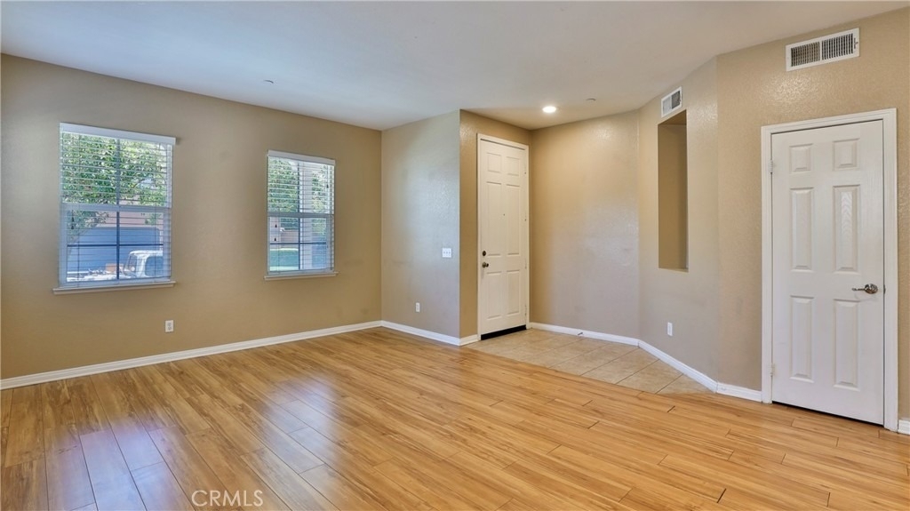 1765 Yvonne Court - Photo 4
