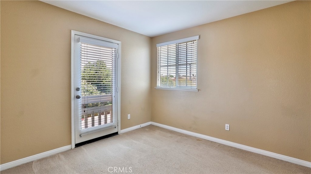 1765 Yvonne Court - Photo 33