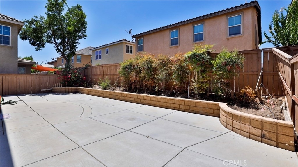 1765 Yvonne Court - Photo 43