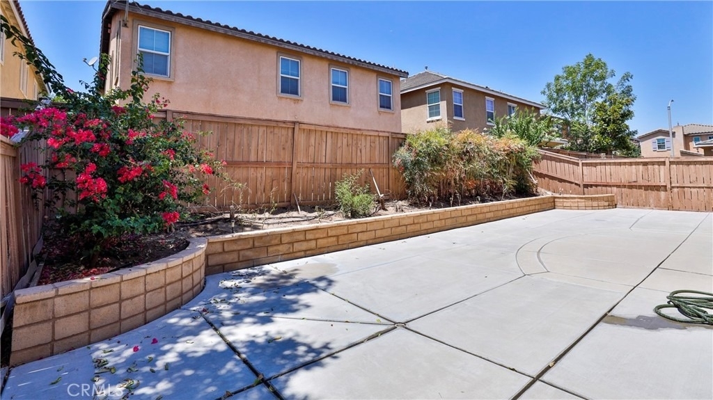 1765 Yvonne Court - Photo 45